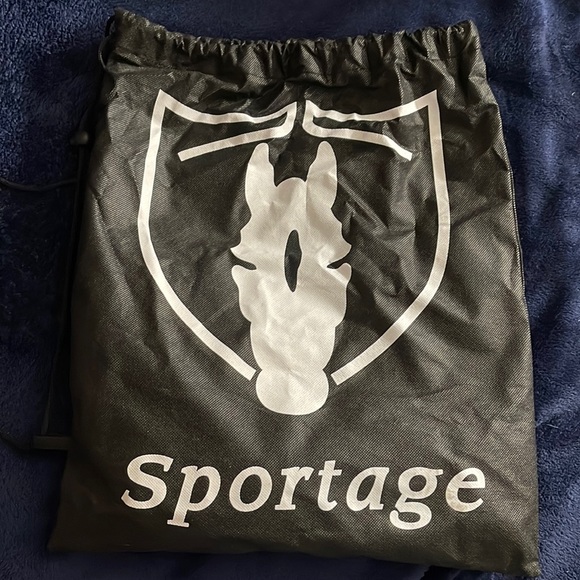 Tipperary Helmet Bag 🐎 includes 3 pairs riding gloves - Picture 1 of 2